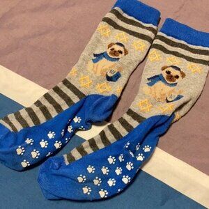 4/$20 Hannukah pug gift Socks from Hot Topic grey blue